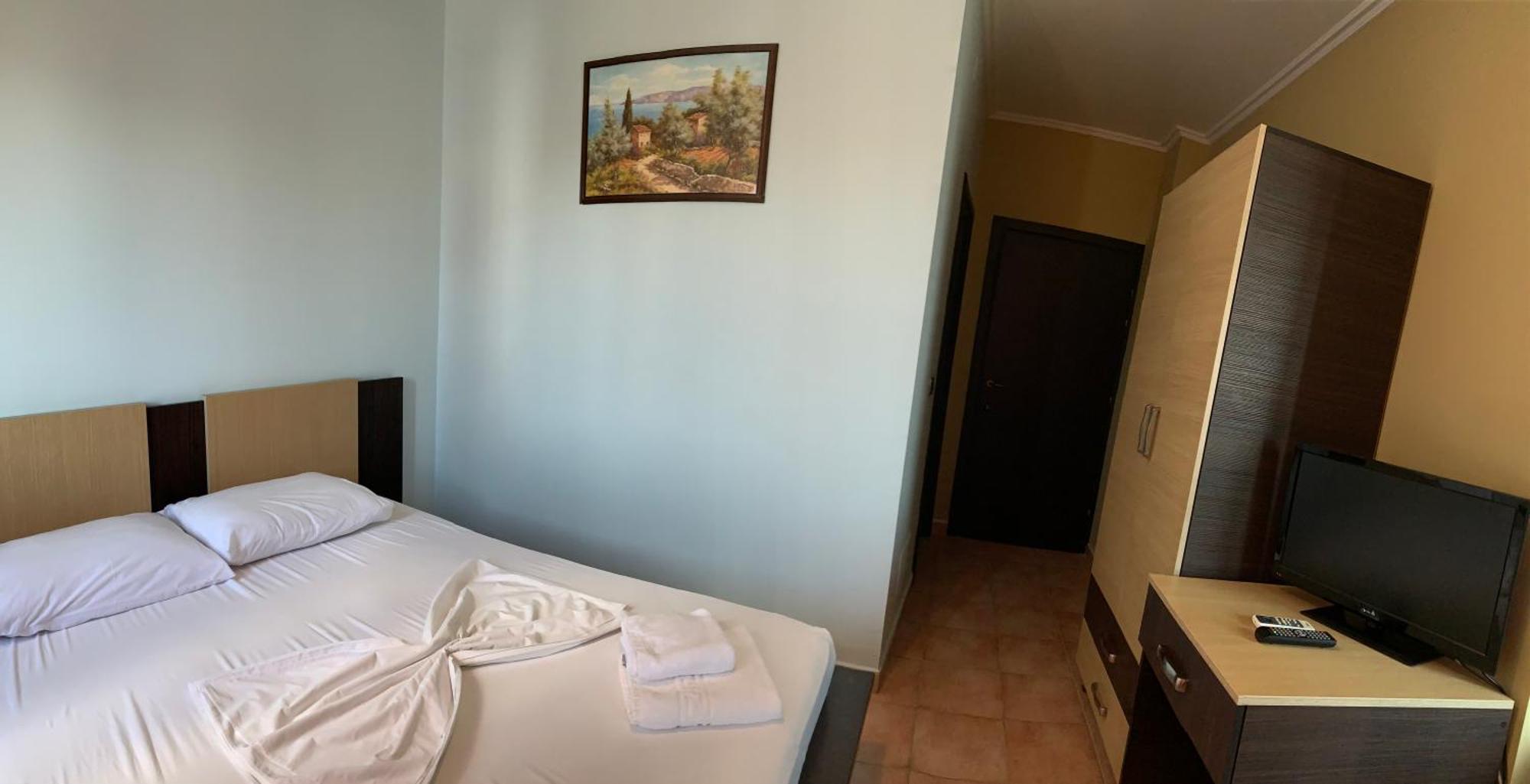 Hotel Dodona Саранда Экстерьер фото