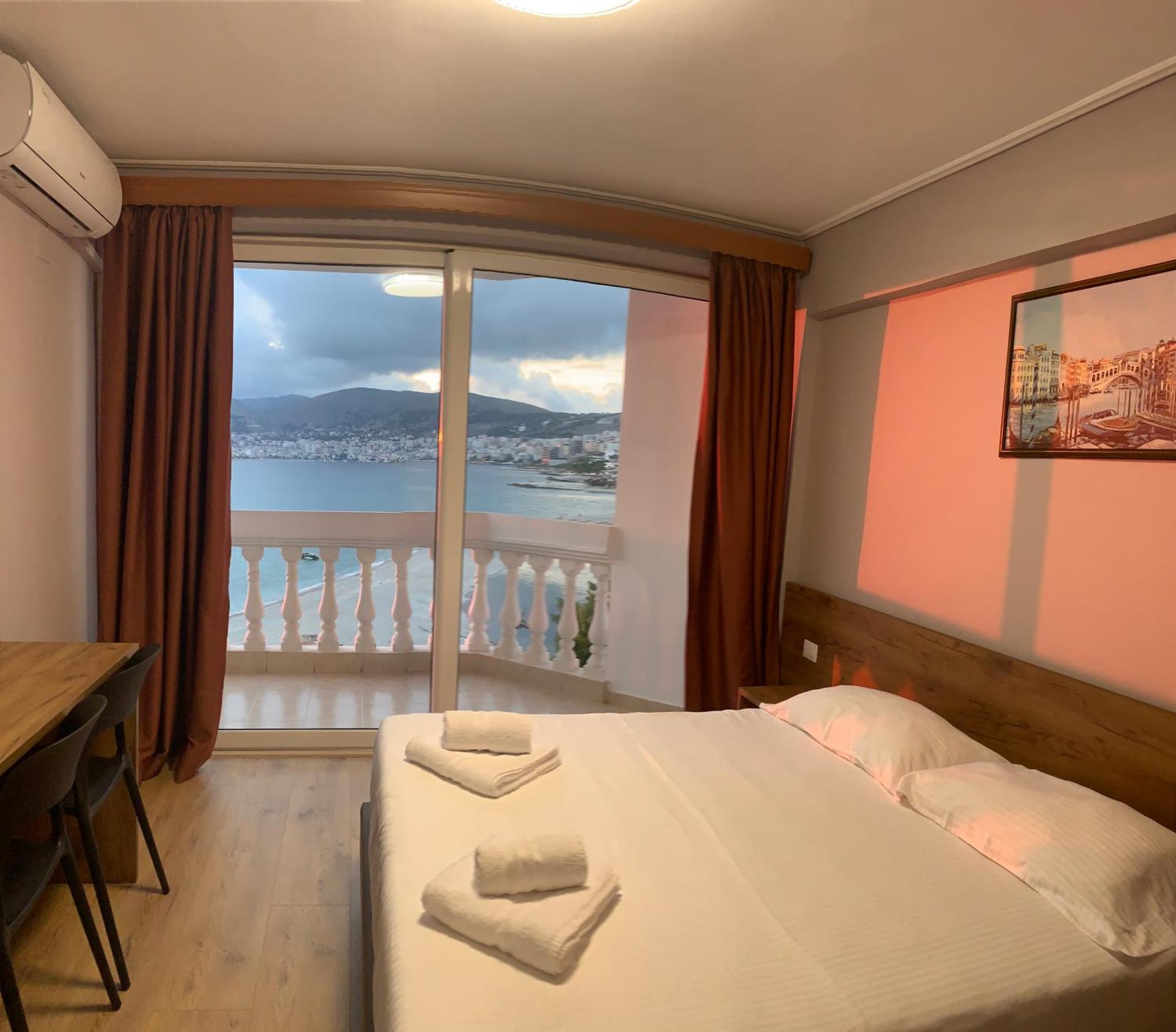 Hotel Dodona Саранда Экстерьер фото